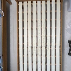 無印良品の木製ベッド（オーク材・シングルサイズ）２台の画像