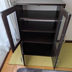 食器棚　収納棚の画像