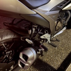 ジクサーGIXXER 250(スズキ 初年度登録令和3年)　ETC、USB、スライダー、キャリア付の画像