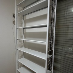 12/13まで掲載します パークレーン 突っ張りラック　 棚 
幅78 8段の画像