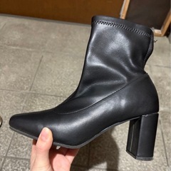 レディース　ショートブーツ　Sサイズ　の画像