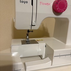 TOYO トーヨーミシン JY-1NF【フットコントローラー】【コンパクト】【ミシン】【みしん】【本体】【初心者】の画像