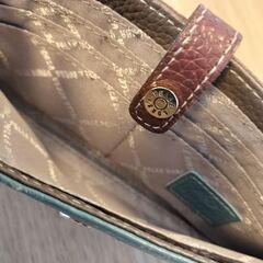 ペレボルサ（pelle borsa）長財布の画像