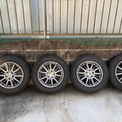★大幅値下げ★【205／65R16（1シーズン使用）】ヤリスクロス・アルファードなどスタッドレスタイヤ＆ホイール４本セットの画像