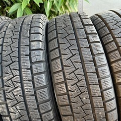 13インチ　スタッドレス　タイヤ　ホイールセット　4本
の画像