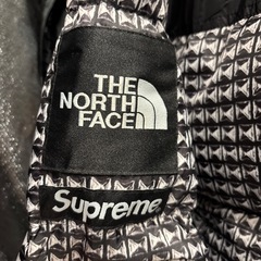 ノースフェイスダウンジャケットの画像