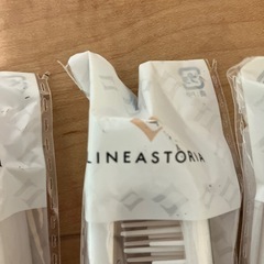 LINEASTORIAヘアブラシ　コームセットの画像