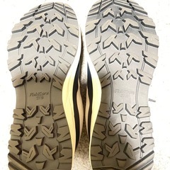 スニーカーの画像