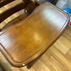 カトージ　木製ハイチェア　キズありの画像