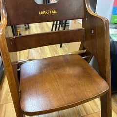 カトージ　木製ハイチェア　キズありの画像