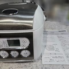 SANYO 3合炊き炊飯器の画像