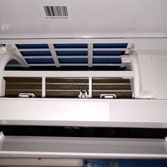 現品限り！東芝　エアコン☆クーラー☆〜8畳☆22年製☆清掃済（Ａ018）の画像