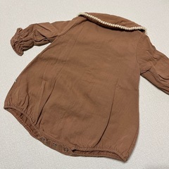 the lala ブラウン 長袖ロンパースの画像