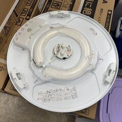 J3315 TAKIZUMI　タキズミ　 LEDシーリングライト　　GB89070　2022年製　8畳用　　参考価格：7,980円の画像