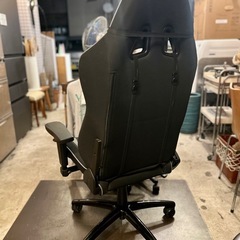 AKRACING WOLF ゲーミングチェア リクライニング 昇降 デスクチェア OAチェア オフィスチェア リラックス チェア イス 椅子 ゲーミング esports AKRacing akracing の画像