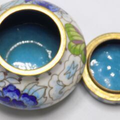 七宝焼　小瓶　花蝶模様　巾75mm　高さ64mm　【非対面取引です】の画像