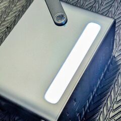 大容量、スマホ複数充電可 UGREEN モバイルバッテリー 4800mAh 300Wの画像