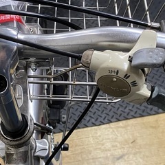 リユース品　ブリヂストン　アルミトップラン　26インチ　3段変速　シルバーの画像