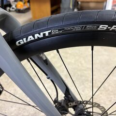 GIANT CONTEND AR 3 2020年モデル 美品 ほぼ未使用 ロードバイクの画像
