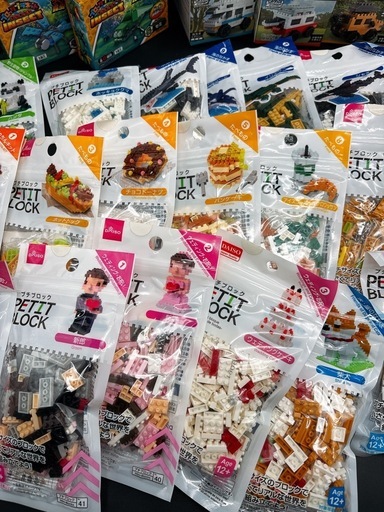 【廃盤品あり】ダイソーのプチブロックなど