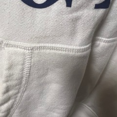 GAP ホワイト フード付きパーカー M スウェット ビッグロゴ Mの画像