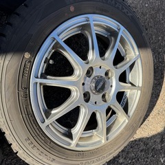 軽自動車‼️スタッドレスタイヤ‼️2021年製‼️バリ山‼️ダンロップ‼️155/65R 14の画像