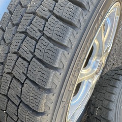 軽自動車‼️スタッドレスタイヤ‼️2021年製‼️バリ山‼️ダンロップ‼️155/65R 14の画像