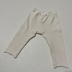 MONBEBE ホワイトパンツの画像