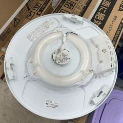 J3317 TAKIZUMI　タキズミ　 LEDシーリングライト　　GB89070　2022年製　8畳用　　参考価格：7,980円の画像