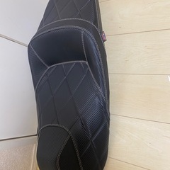 PCXローダウンシート125/150/160( jf81/jf84/jk05/kf30/kf47) 着用可能の画像