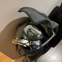 キャリーバック二つ　ゴルフクラブ　　の画像