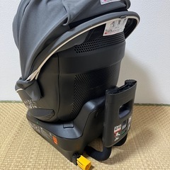 エールべべ　AILEBEBE　チャイルドシートの画像