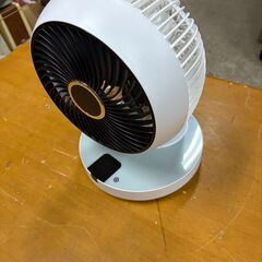 2023年製！美品✨ ラジアルスイングサーキュレーター（CCAX209WH）首振り／静音タイプの画像