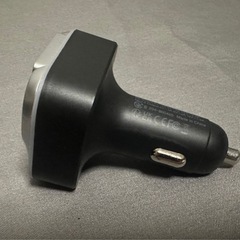 【美品】Bluetooth 5.0 FMトランスミッター 38W 車載充電器 - SOOMFON ブルートゥース  HiFi 低音 車載 後付け Aux Bluetooth/U-Disk対応 20W PD 18W QC 急速充電 7色変換ライト 電圧測定の画像