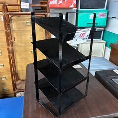 【リサイクルショップどりーむ荒田店】No.5496　小さくてシンプル　スリッパラック　黒の画像