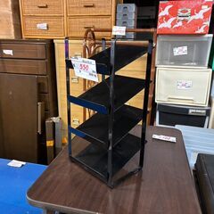 【リサイクルショップどりーむ荒田店】No.5496　小さくてシンプル　スリッパラック　黒の画像