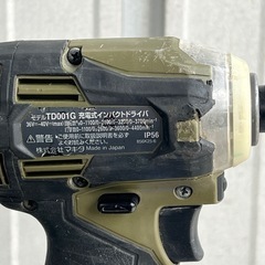 B224◇マキタ 40V◇インパクトドライバー◇本体/バッテリー◇TD001G オリーブの画像