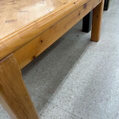 ★リユースのサカイ高崎店★TJ13595  テーブル ライトブラウン H38×D79×W79 クリーニング済みの画像