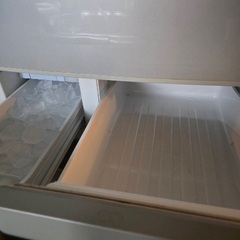 【引き取り限定】ファミリー向け大型冷蔵庫の画像