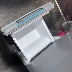 【扉両開が便利！】SHARP ノンフロン冷凍冷蔵庫の画像