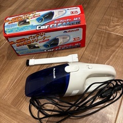 カークリーナー　シガーソケット掃除機の画像