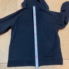 GU  パーカー　Lサイズの画像