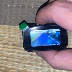 サムカメラ(親指カメラ)の画像