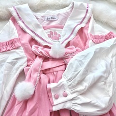 可愛い犬ワンピースの画像