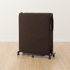 折り畳みベットの画像