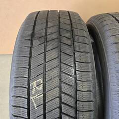 【中古品】ブリヂストン スタッドレスタイヤ 265/55R20 2本セット 265/55-20　BRIDGESTONE BLIZZAK VRX3 ランドクルーザーなどの画像