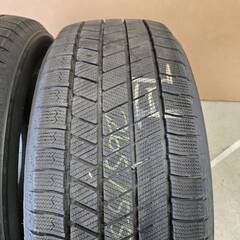 【中古品】ブリヂストン スタッドレスタイヤ 265/55R20 2本セット 265/55-20　BRIDGESTONE BLIZZAK VRX3 ランドクルーザーなどの画像