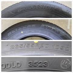 【中古品】ブリヂストン スタッドレスタイヤ 265/55R20 2本セット 265/55-20　BRIDGESTONE BLIZZAK VRX3 ランドクルーザーなどの画像
