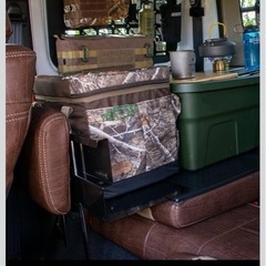 ジムニー　サイドストレージパネルの画像