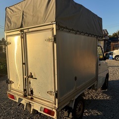三菱 ミニキャブ  型式：U61T 年式：2002年 走行距離：410,582km マニュアルトランスミッション 車検未の画像